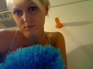 Webcam solo with a toy