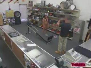 Muscular Latina Gets Nailed In The Shop