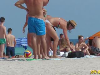 Lascivious Amateur Big Boobs Teens Voyeur Beach mov